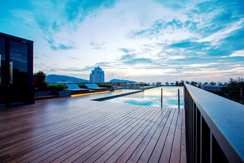 Roof -top Swimming Pool with Spectacular sunset view