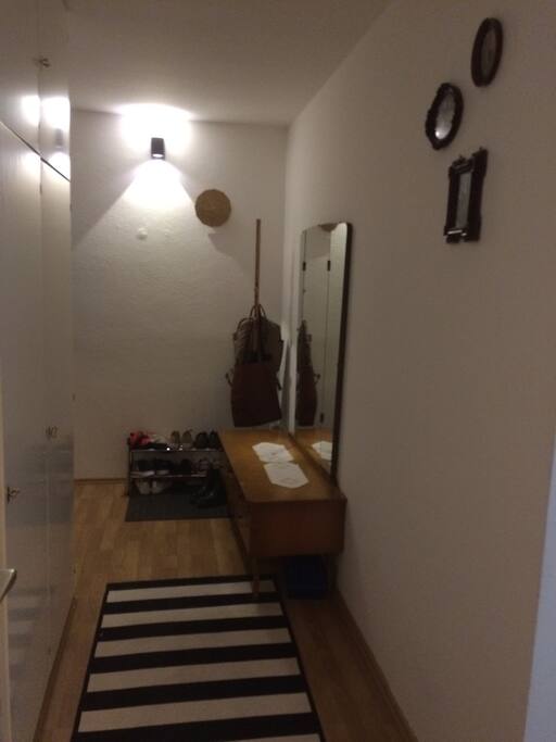 Flur mit Garderobe