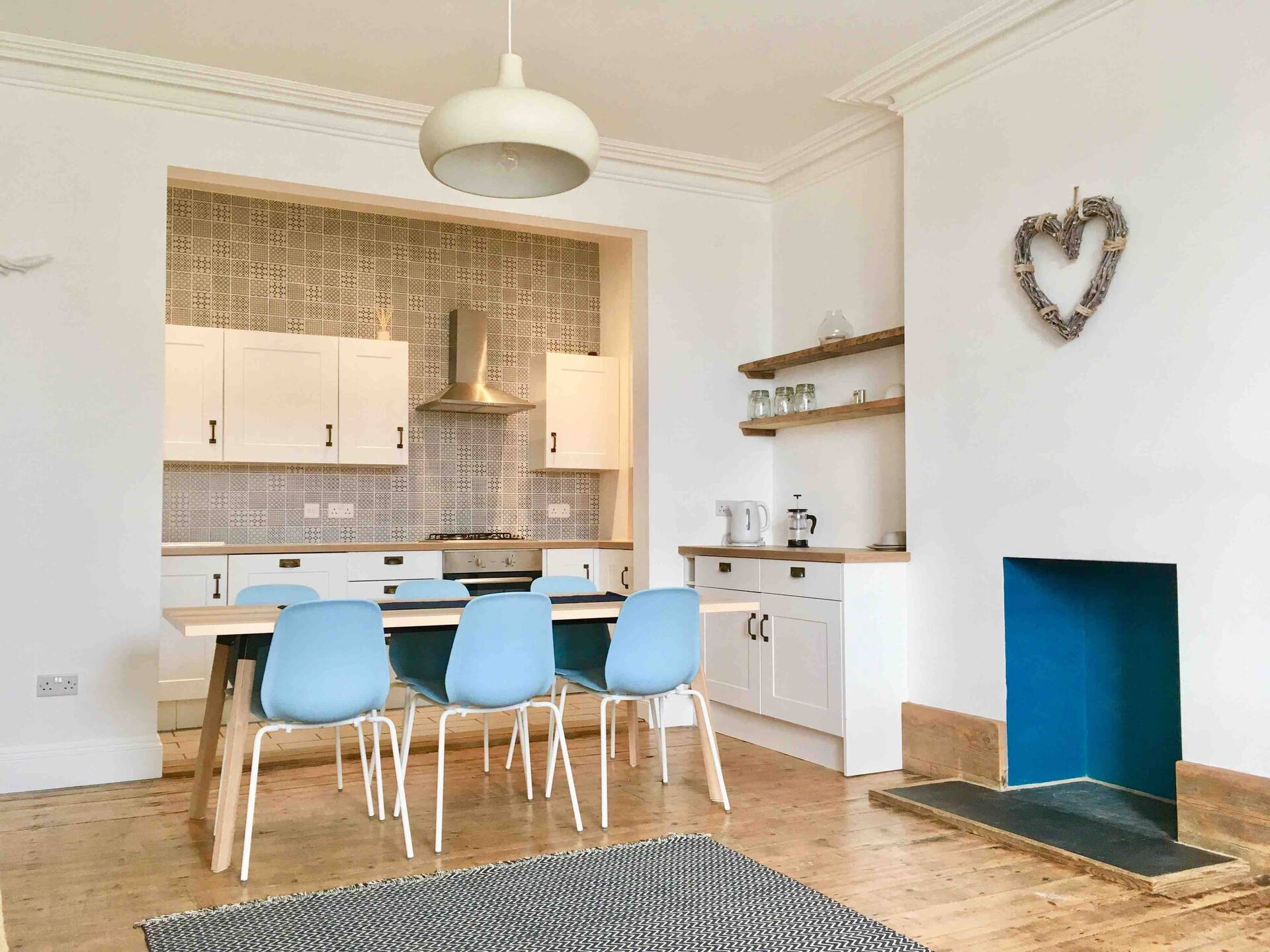 Seabean, victorian apartment close to surf beaches