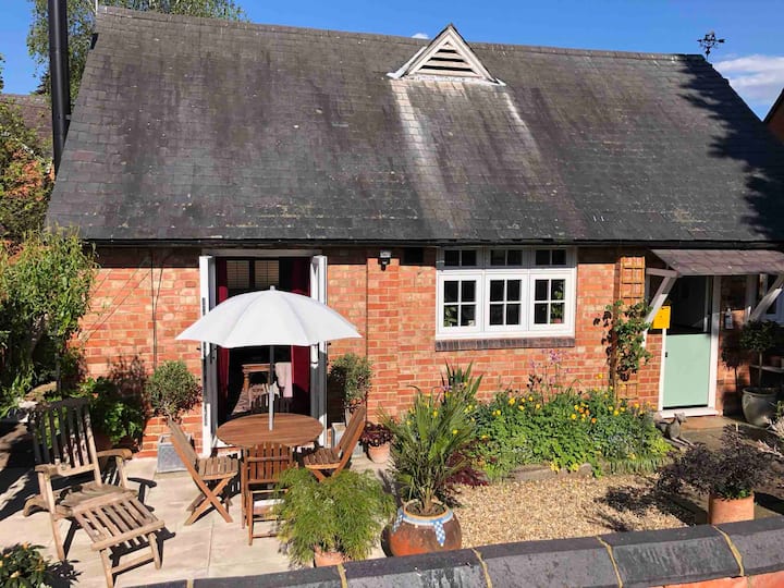 Cobblers Cottage, Market Harborough