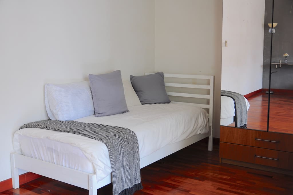 Bedroom 2A (Level 2): Single Bed and Wardrobe with Full Length Mirror