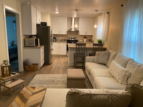 Fully remodeled home just minutes from Galveston