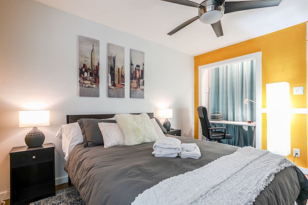 More of the bedroom...
