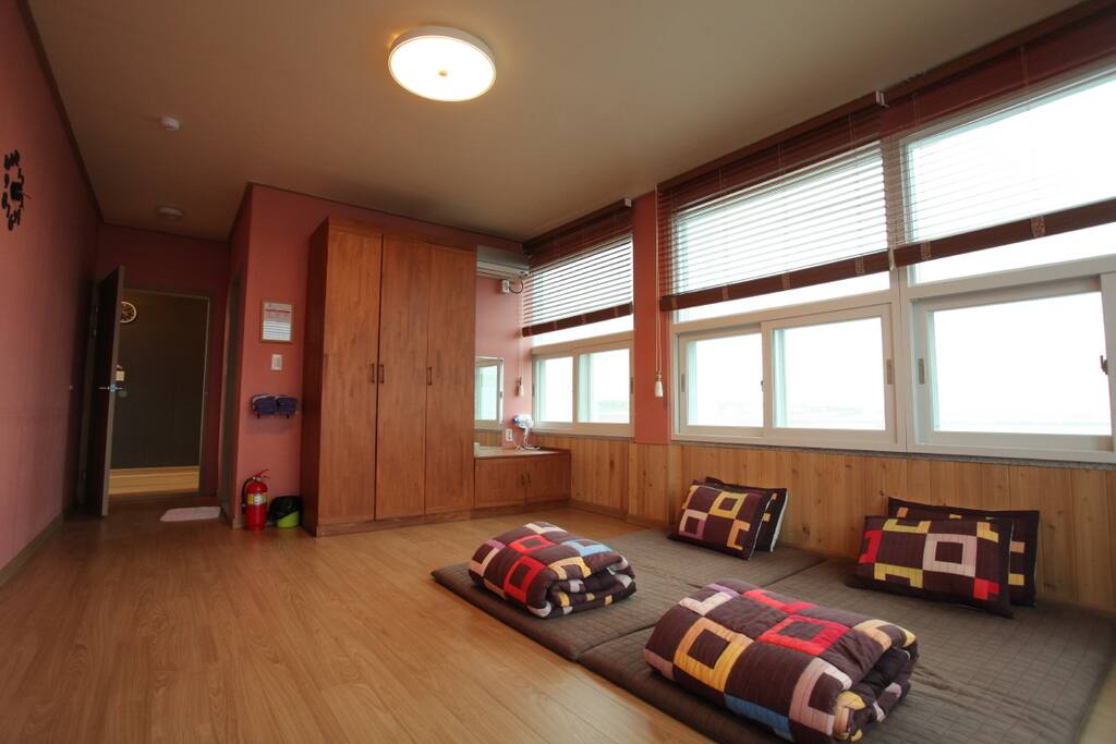 룸(Room)