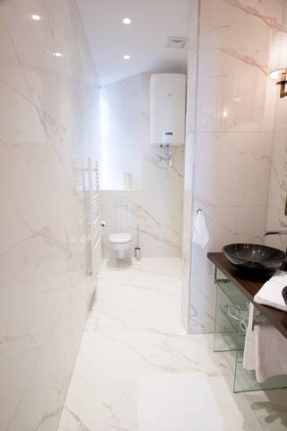 Two-Bedroom Apartment – Urania gallery image 5