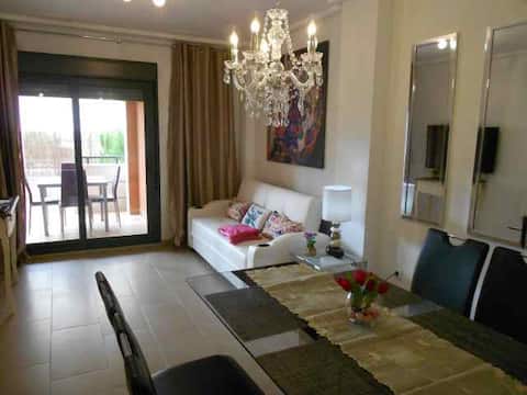 Ap. sur, 3 pers, 600 m de Denia pueb, 400 m playa