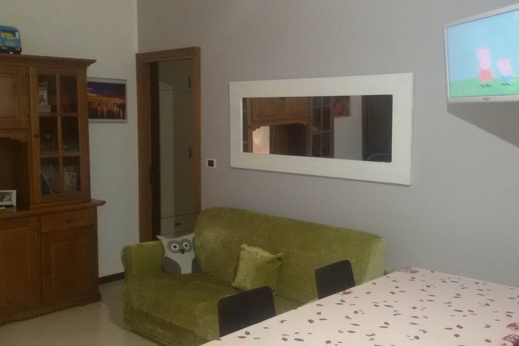 Soggiorno con divano letto