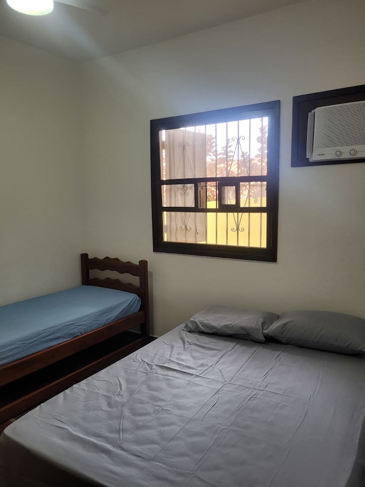 საძინებელი 1