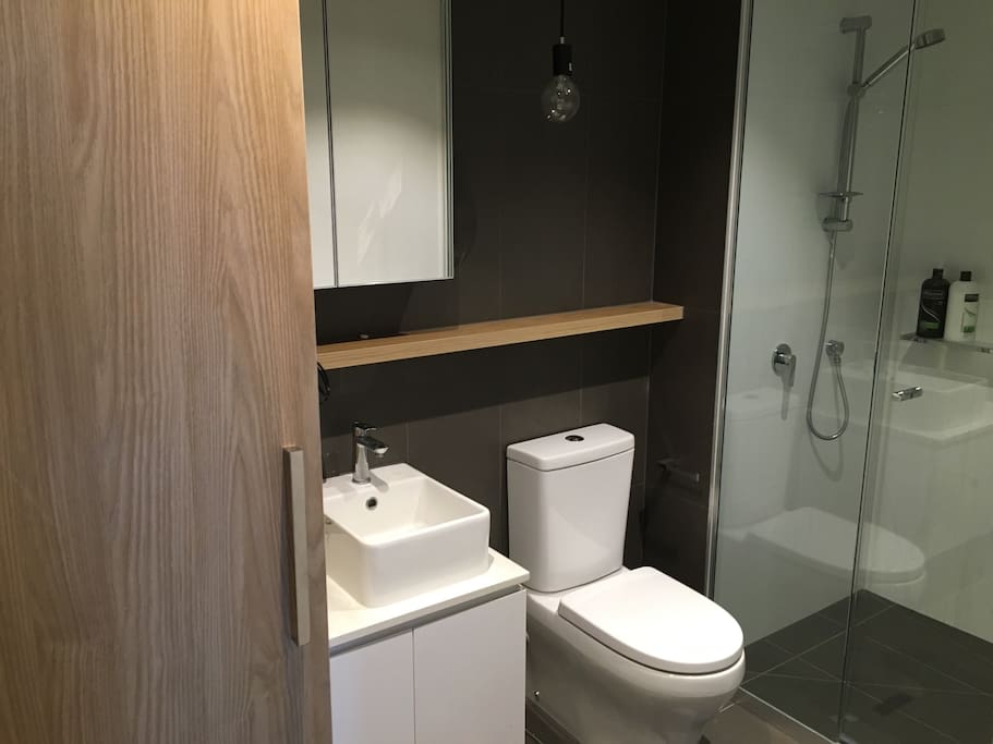 Using the funny and having to travel to the next room for a shower is a thing of the past.