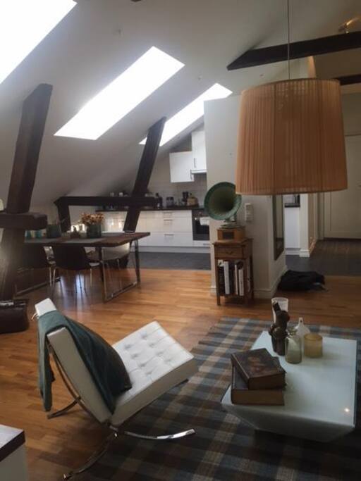 Integrated kitchen/livingroom with a lot of space