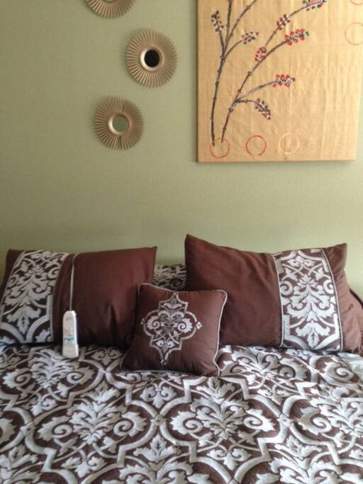 Queen size bed with massage and different possitions