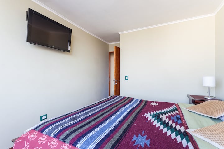 غرفة النوم الرئيسية 