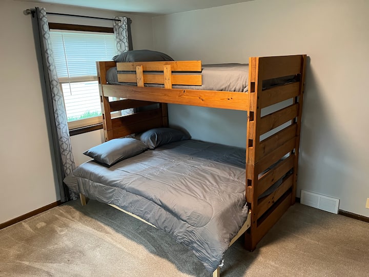 საძინებელი 3