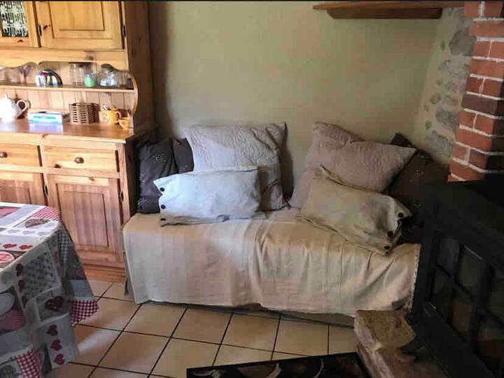 Gîte Des Stèles, Au Calme à La Campagne - Haute-Vienne