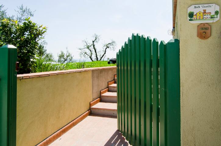 Detached House With Awesome Views And Private Pool Barns For