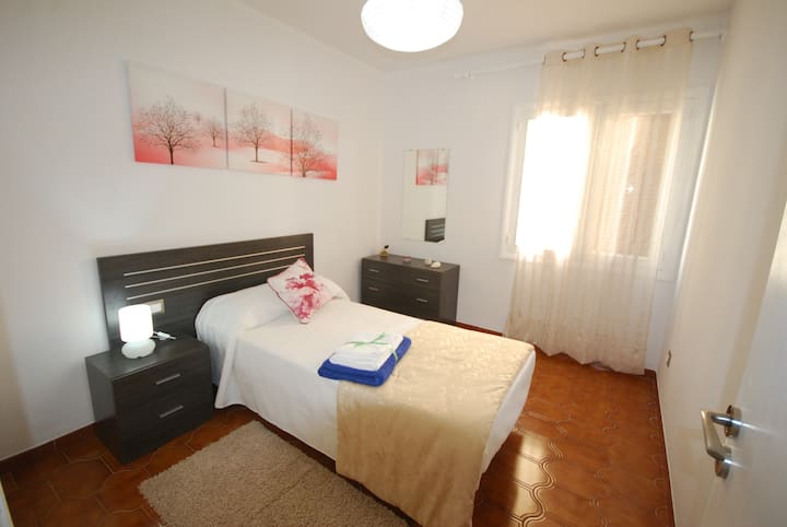 Spavaća soba s krevetom veličine 0,90 x 1,90