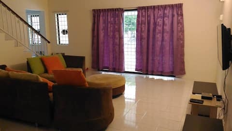 J&P Homestays, Kampar (House 1) - near UTAR