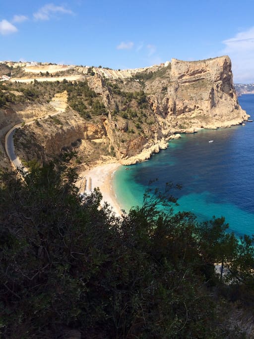 Die Cale de Moraig zählt zu den 10 schönsten Stränden Spanien