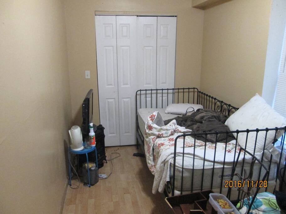 Secondary Bedroom