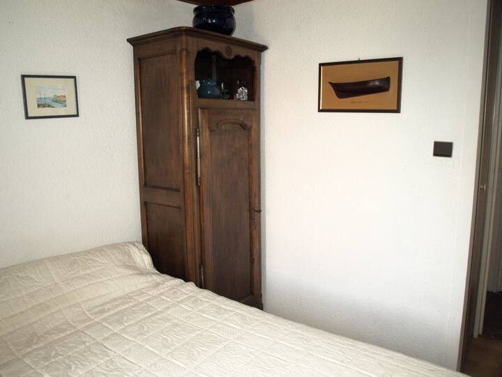 CHAMBRE RDC iliwaka 140