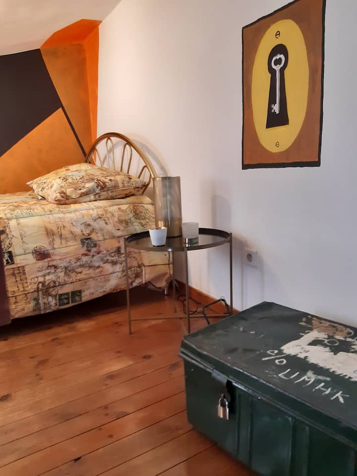 Our Escape Room is also to punctuate all the mysteries of the house