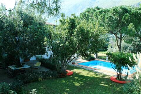 Casa del Carrubo - Park and pool