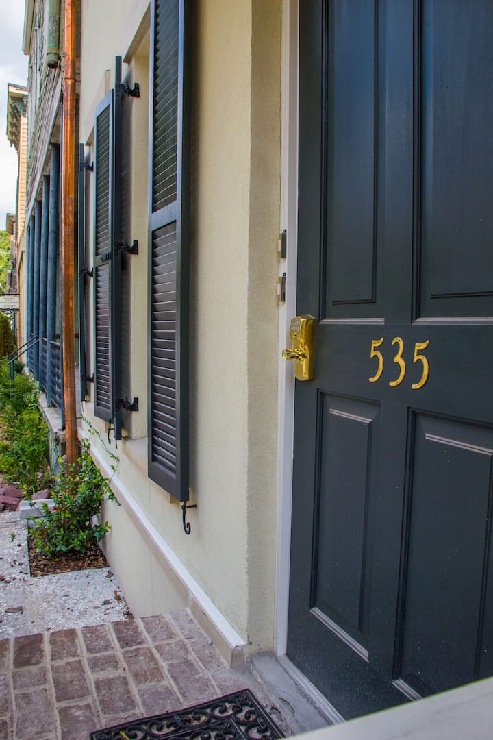 Jasmine Quarters Azalea Apartment Downtown Apartments for Rent in