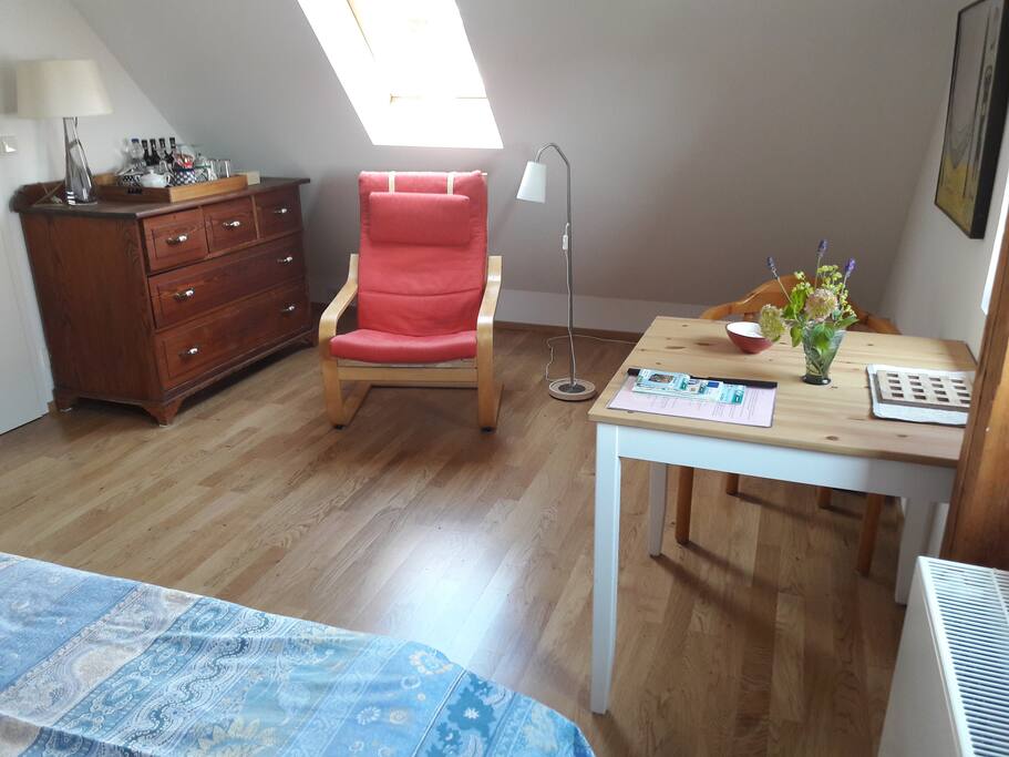 großes Zimmer "Himmelbett"
