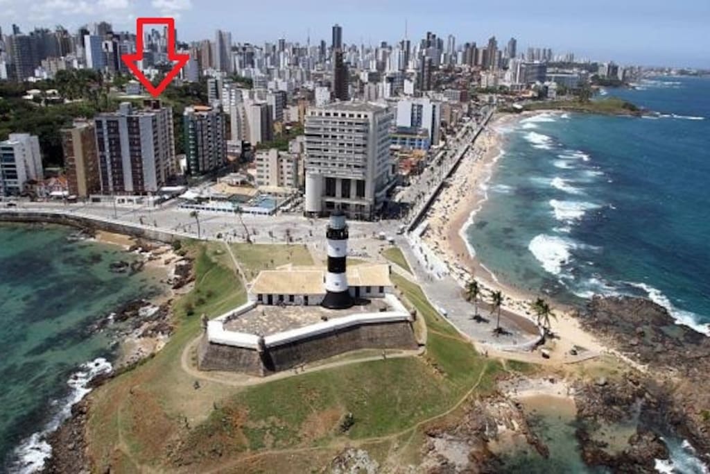 Melhor localização em frente ao Farol da Barra