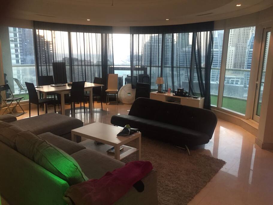 Living Room with panoramic view