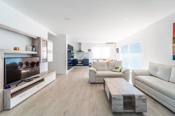 غرفة المعيشة