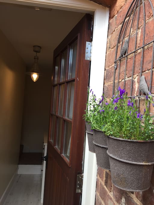 Private access to the apartment