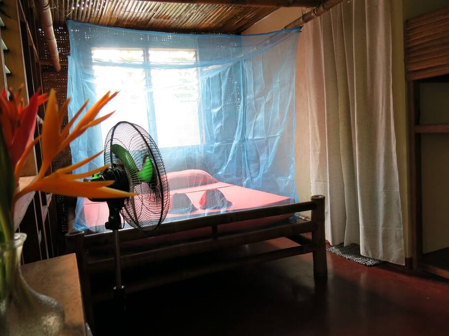 Bedroom with fan