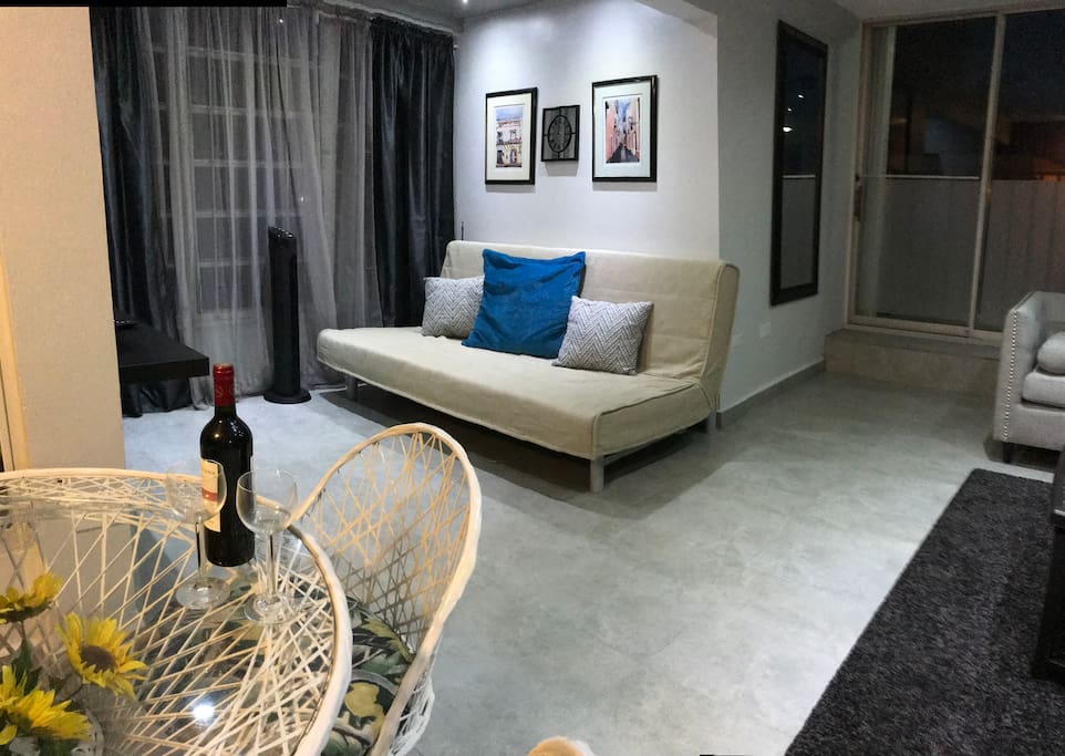 Family room with a Futton