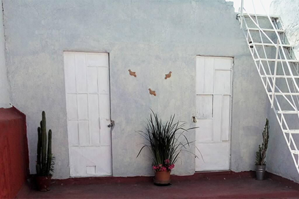 Puerta de la izquierda