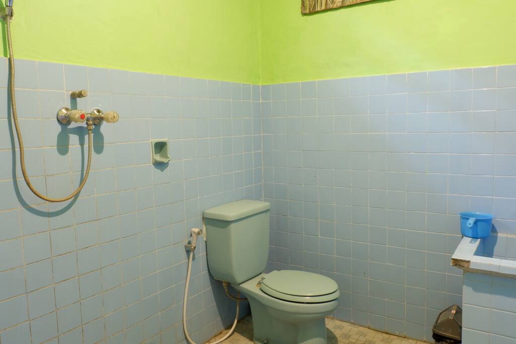 Bathroom in gallery Room