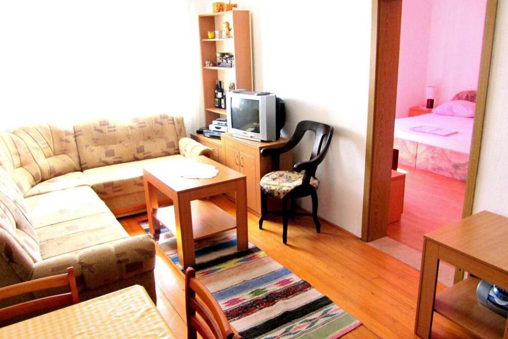 Living room, Surface: 8 m²