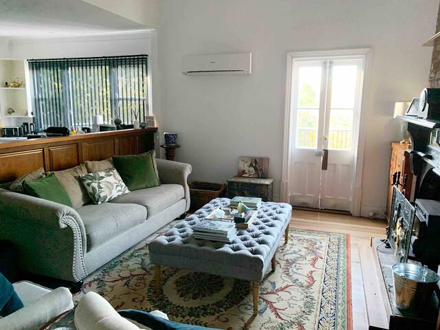 Chelsdon Cottage ~ 400 meters to town gallery image 4