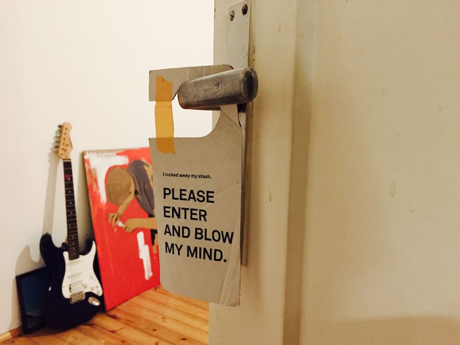 Room1