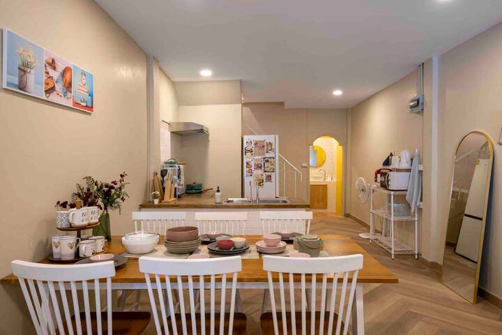 Feel-Like HOME, 2 min walk to BTS Ratchathewi gallery image 5