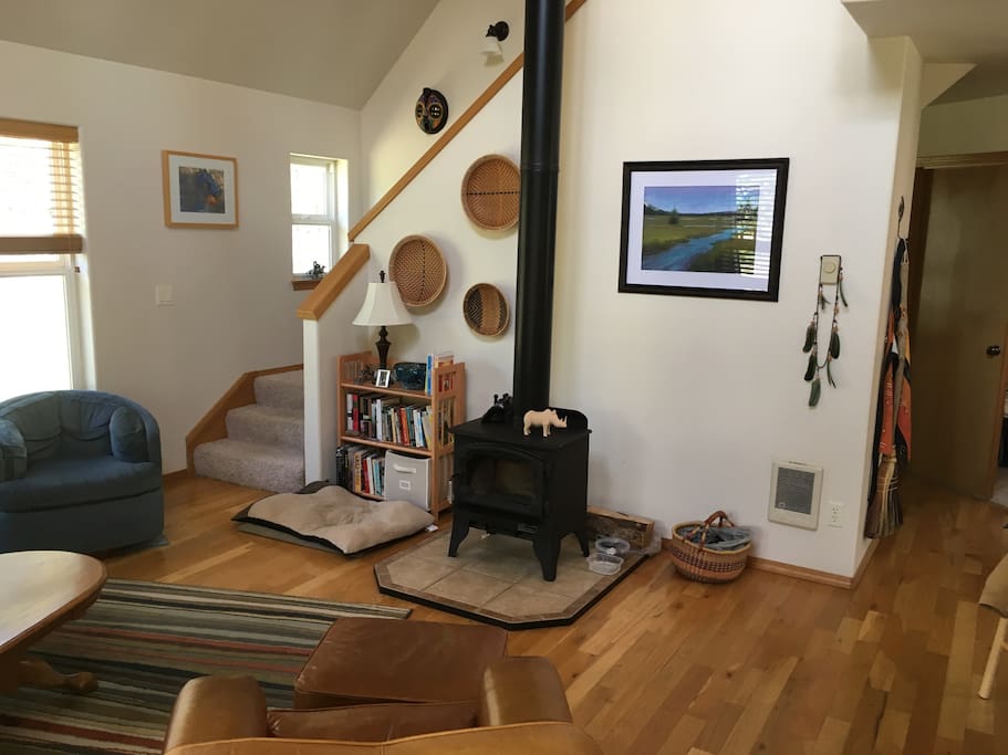 Living room.