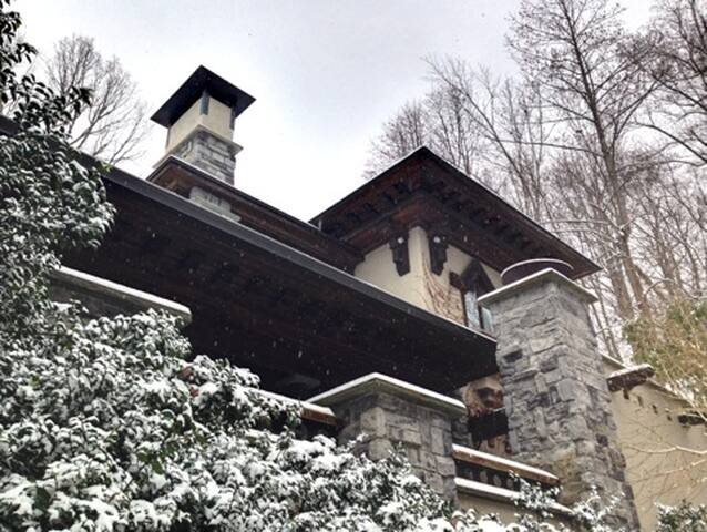 Airbnb Pleasant Valley Vacation Rentals Places To Stay