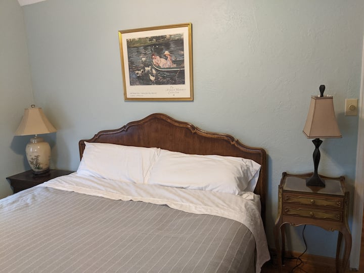 Kitanda aina ya King