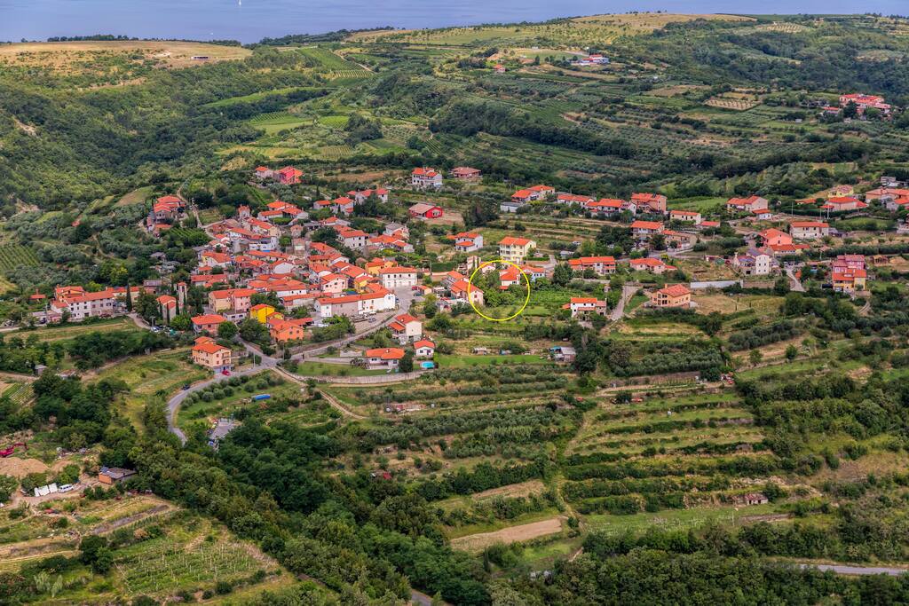 Aerial view of the Gažon village