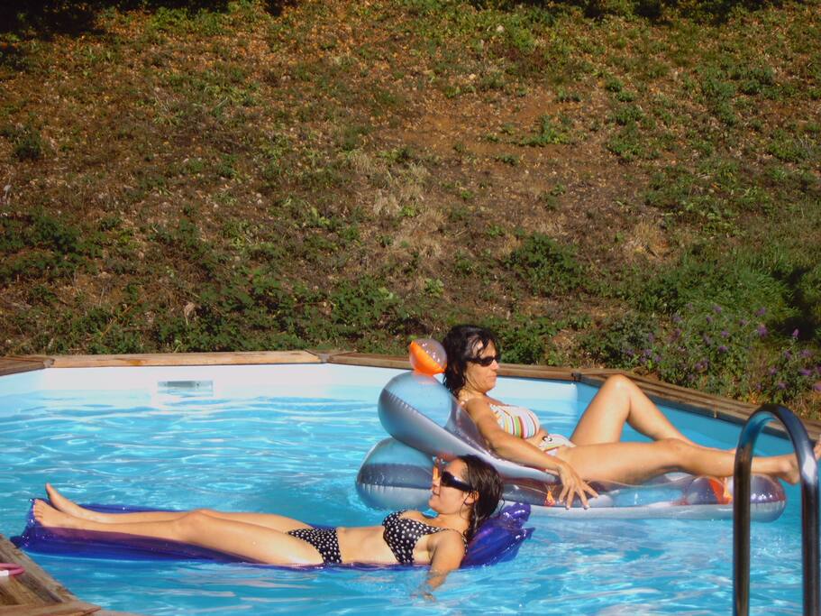 La piscine chauffée ouverte dès les beaux jours