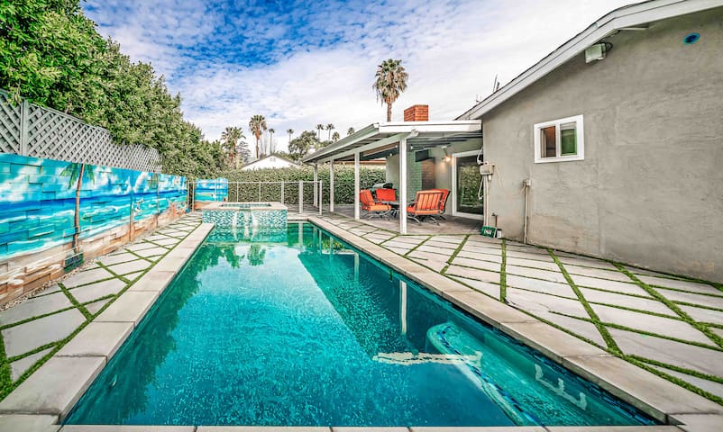 Prime location house Pool & Spa 7 min to Universal