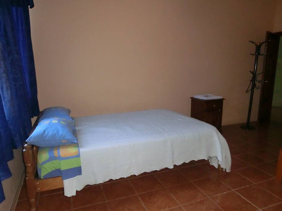 HABITACIÓN DE PAREJA