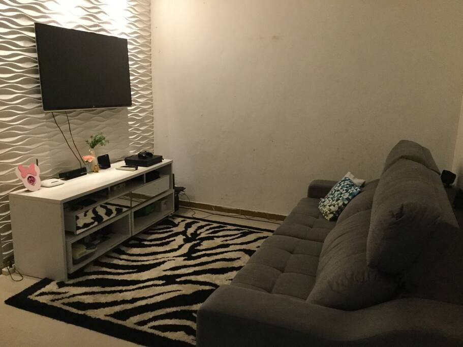 No dia do checkin não haverá as roupas e objetos pessoais que estão nas fotos