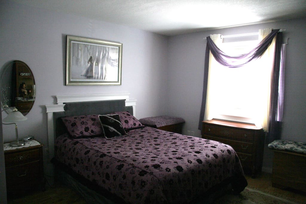 Lavender Room -
Purple Grey Victorian Decor Theme