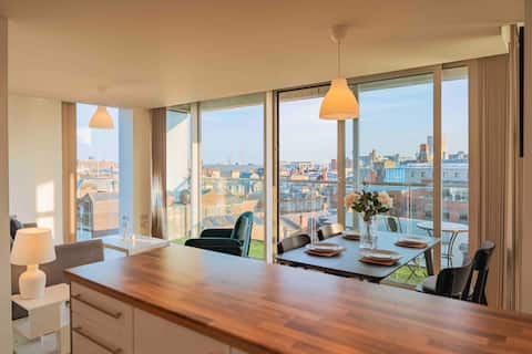 City view apartment. Free parking